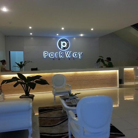 Parkway Hotel ซูริเกา ภายนอก รูปภาพ