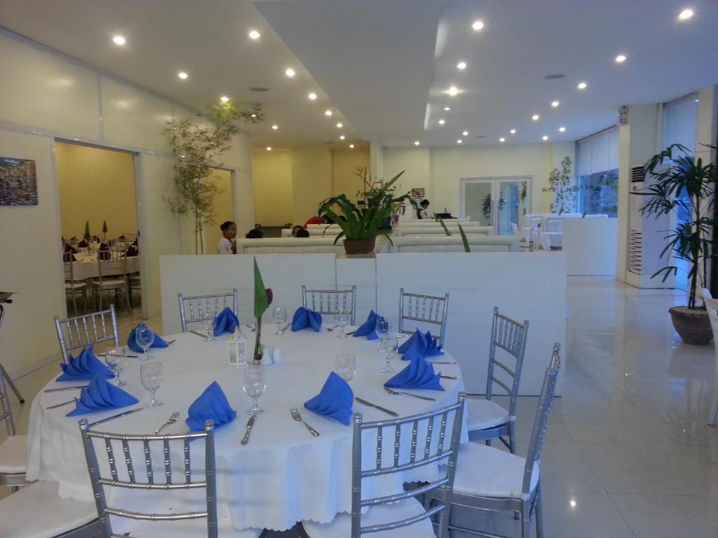Parkway Hotel ซูริเกา ภายนอก รูปภาพ